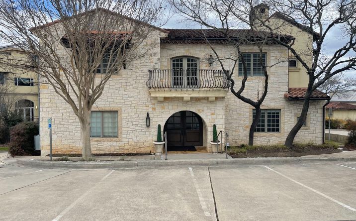 Pictures of Office property located at 6806 Bee Caves Rd, Austin, TX 78746 for lease - image #1