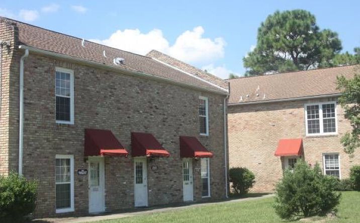 Pictures of Retail property located at 2929 Langley Ave, Pensacola, FL 32504 for lease - image #1