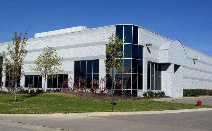 Pictures of Retail, Office property located at 46500 Desoto Ct, Novi, MI 48377 for lease - image #1