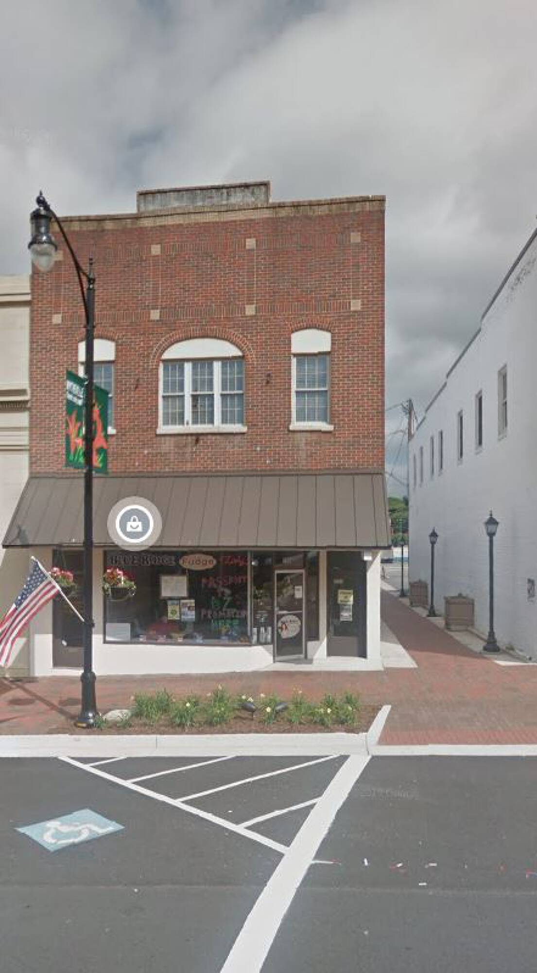 200 W Main St, Wytheville, VA 24382