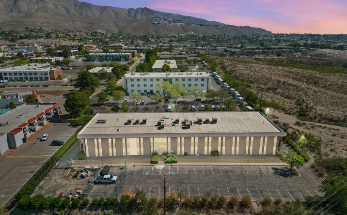 Pictures of Office property located at 4050 Rio Bravo St, El Paso, TX 79902 for lease - image #1