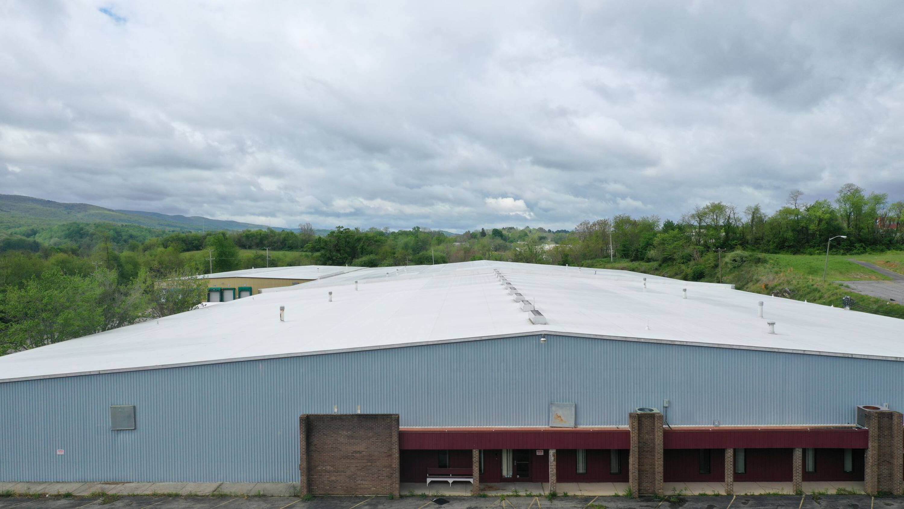 995 Industry Road, Wytheville, VA 24382