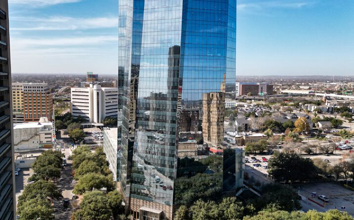Pictures of Retail, Office property located at 111 W Houston St, San Antonio, TX 78205 for lease - image #1