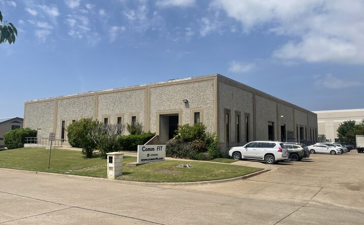 Pictures of Industrial property located at 4651 Sunbelt Dr., Addison, TX 75001 for lease - image #1