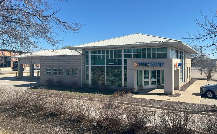 Pictures of Office property located at 19450 Haggerty Rd, Livonia, MI 48152 for lease - image #1