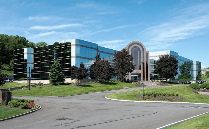 Pictures of Office property located at 6450-6480 Rockside Woods South, Independence, OH 44131 for sales - image #1