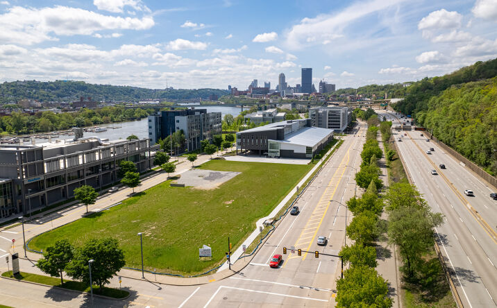 Pictures of Industrial property located at 743 Technology Dr, Pittsburgh, PA 15219 for lease - image #1