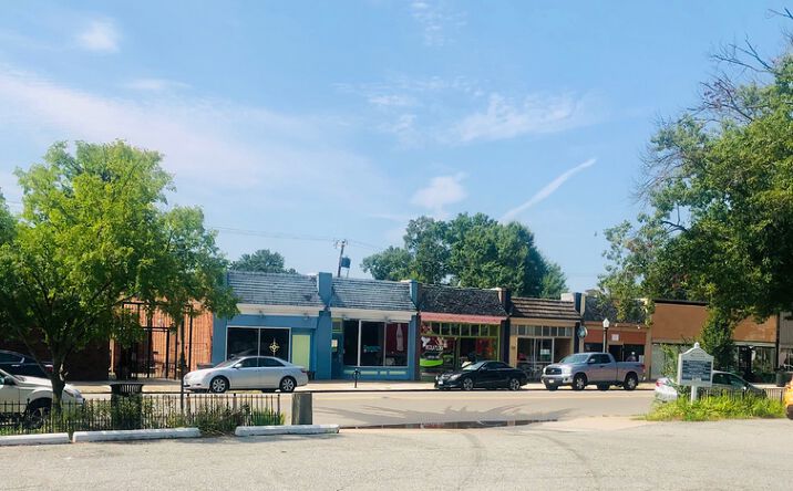 Pictures of Retail property located at 1201 Bellevue Ave, Richmond, VA 23227 for lease - image #1