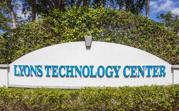 Pictures of Retail, Office, Industrial property located at 4811-4911 Lyons Technology Pkwy, Coconut Creek, FL 33073 for lease - image #1