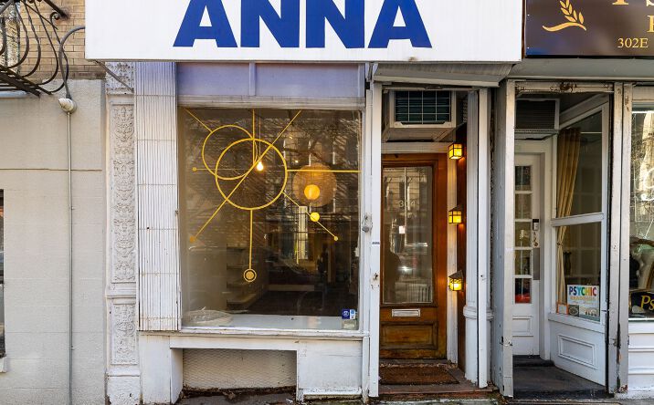 Pictures of Retail property located at 304 E 5th St, East Village, NY 10003 for lease - image #1