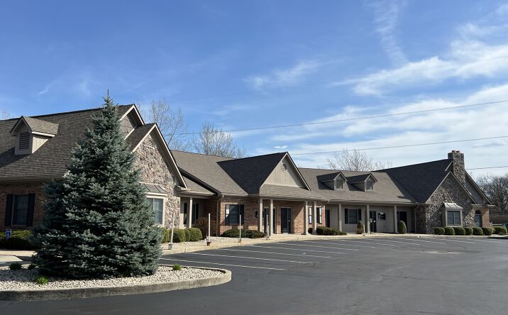 Pictures of Office property located at 6239 S East St, Indianapolis, IN 46227 for lease - image #1