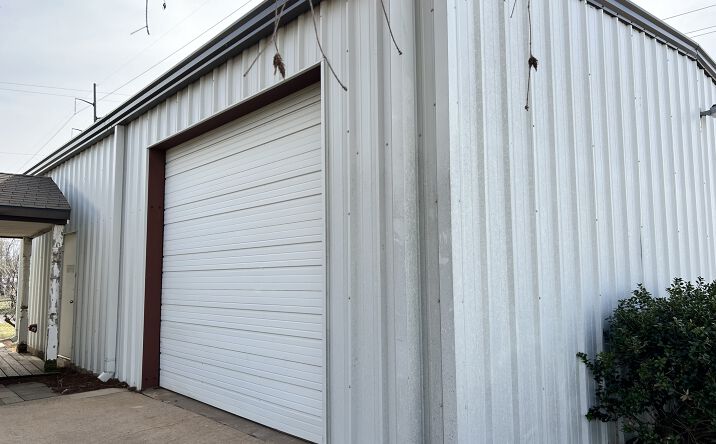 Pictures of Industrial property located at 9300 S Eastern Ave, Oklahoma City, OK 73160 for lease - image #1