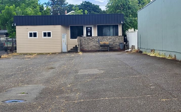 Pictures of Retail, Office property located at 724 High St NE, Salem, OR 97301 for lease - image #1
