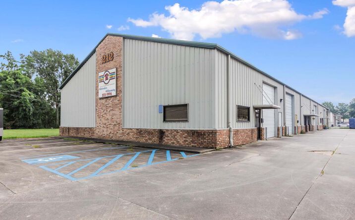 Pictures of Industrial property located at 212 N Luke St, Lafayette, LA 70506 for lease - image #1