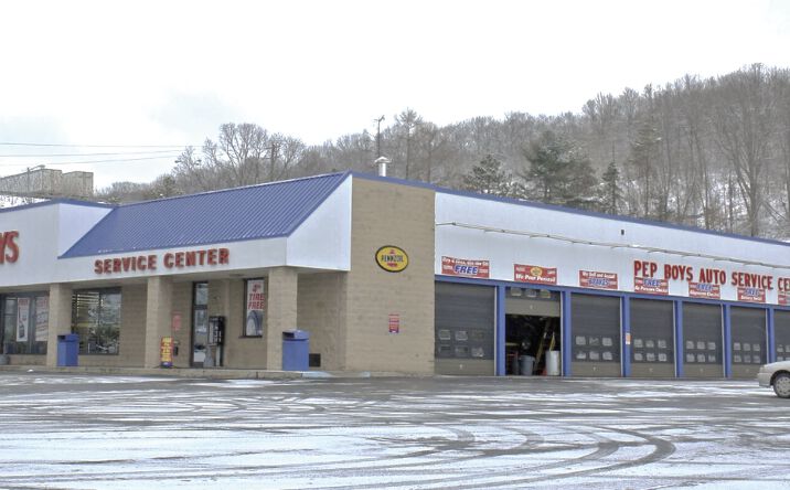 Pictures of Retail property located at 1113 Scranton Carbondale Hwy, Scranton, PA 18508 for lease - image #1