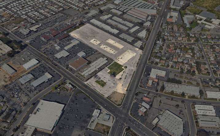Pictures of Retail, Land property located at 3815 Florin Rd, Sacramento, CA 95823 for lease - image #1