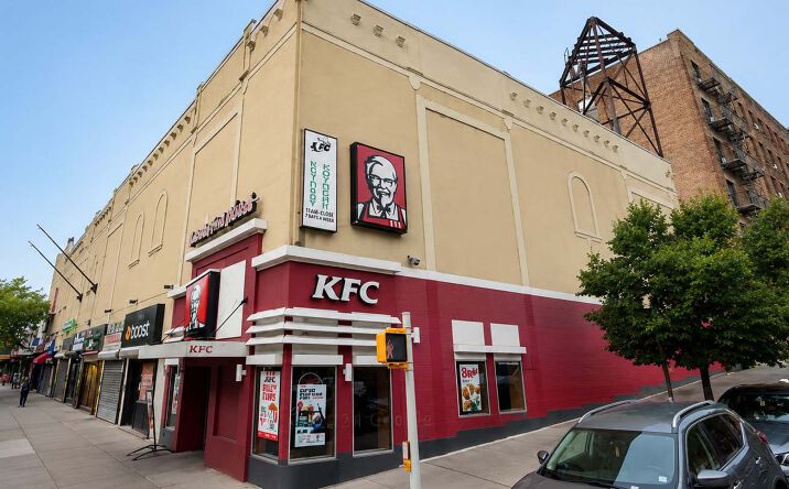 Pictures of Retail property located at 5625 Broadway, The Bronx, NY 10463 for lease - image #1