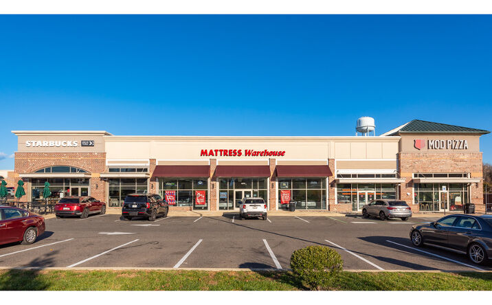 Pictures of Retail property located at 10095 Ward Rd, Dunkirk, MD 20754 for lease - image #1
