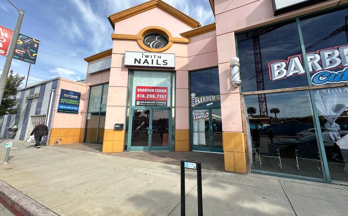 Pictures of Retail property located at 1507 Lincoln Blvd, Santa Monica, CA 90401 for lease - image #1