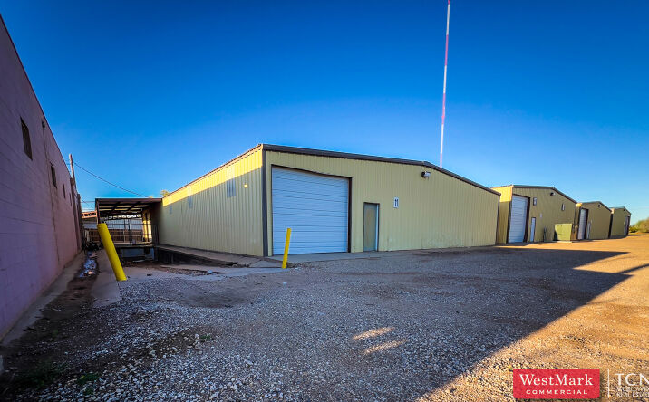Pictures of Industrial property located at 917 84th St, Lubbock, TX 79423 for lease - image #1