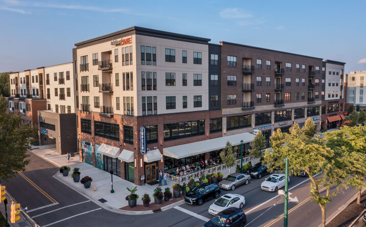 Pictures of Retail, Office property located at 1690 W Lane Ave, Columbus, OH 43221 for lease - image #1