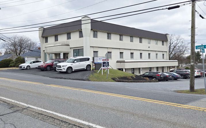 Pictures of Office property located at 4601 Locust Ln, Harrisburg, PA 17109 for lease - image #1