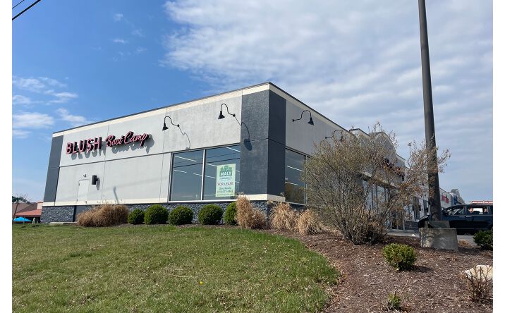 Pictures of Retail, Office property located at 3709 S Providence Rd, Columbia, MO 65203 for lease - image #1