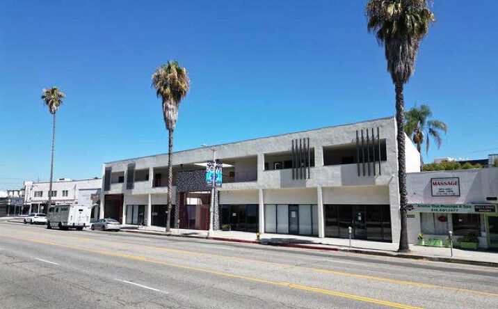 Pictures of Retail property located at 13223 Ventura Blvd, Studio City, CA 91604 for lease - image #1
