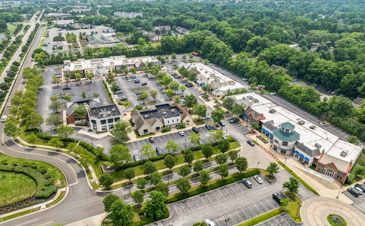 Pictures of Retail, Office, Restaurant property located at 4305-4335 W Granville Rd, Dublin, OH 43017 for lease - image #1