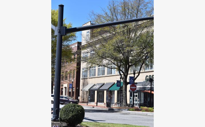 Pictures of Retail property located at 15 W 11th St, Columbus, GA 31901 for lease - image #1