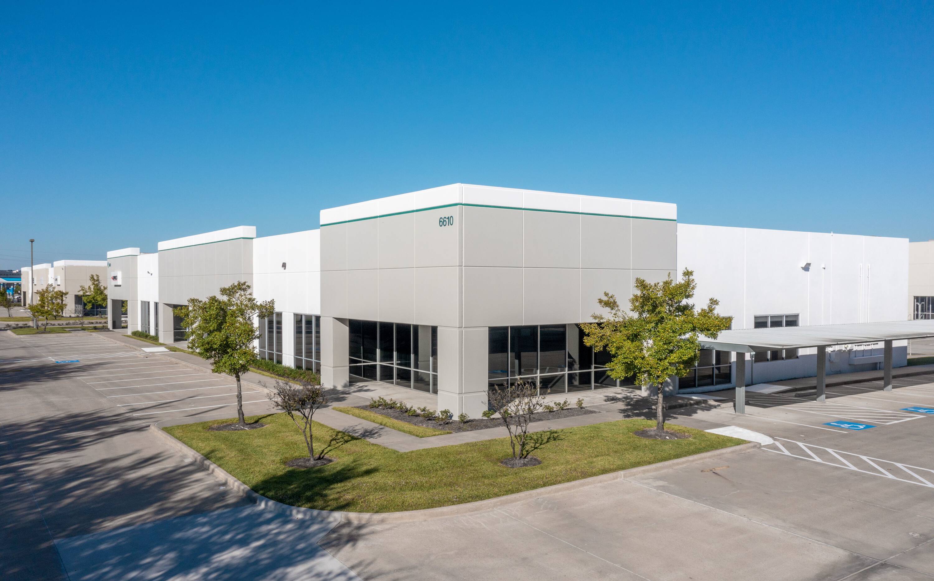 6610 W. Sam Houston Pkwy N.
