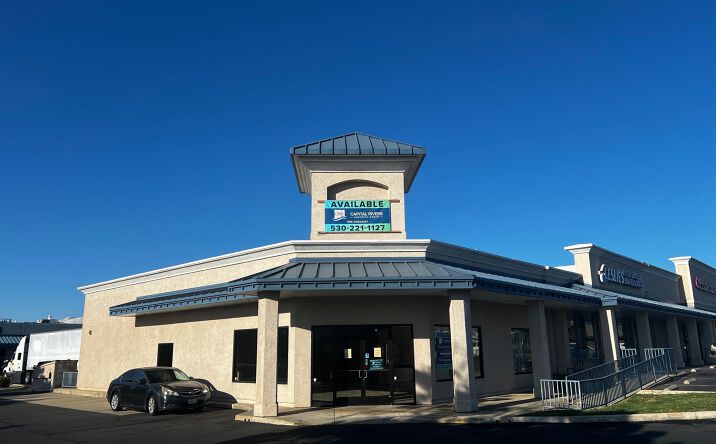 Pictures of Retail, Office property located at 555 E Cypress Ave, Redding, CA 96002 for lease - image #1