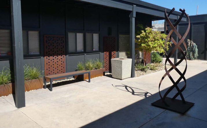 Pictures of Office property located at 6600 Madison Ave, Carmichael, CA 95608 for lease - image #1