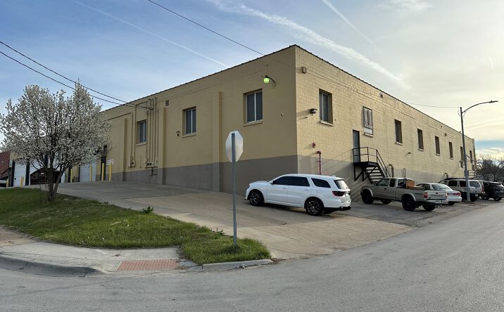 Pictures of Industrial property located at 4420 Izard St, Omaha, NE 68132 for sales - image #1