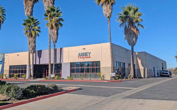 Pictures of Industrial property located at 41607 Enterprise Cir N, Temecula, CA 92590 for lease - image #1