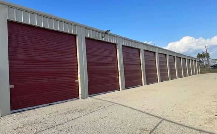 Pictures of Retail, Industrial property located at 29796 Hwy 191 Toledo Bend, Many, LA 71449 for lease - image #1