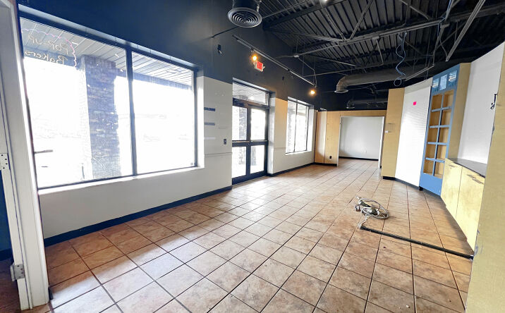 Pictures of Retail property located at 1354 E Bristol Rd, Burton, MI 48529 for lease - image #1