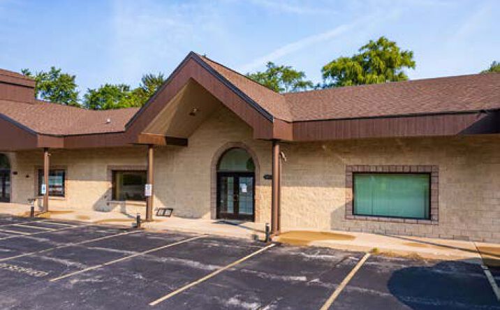 7604 W Mequon Rd, Mequon, WI 53097 | Crexi.com