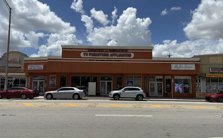 144 Hialeah Dr, Hialeah, FL 33010 | Crexi.com