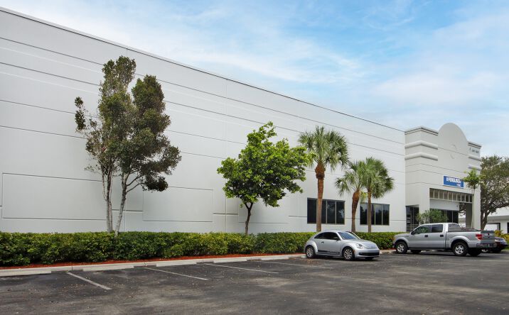 Pictures of Industrial property located at 3901 SW 30th Ave, Fort Lauderdale, FL 33312 for lease - image #1