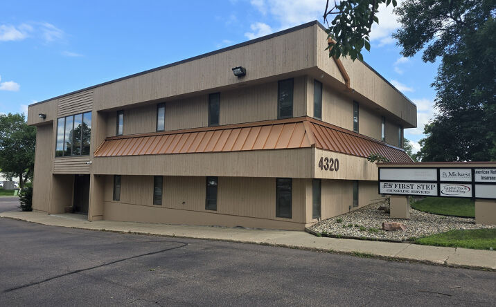 Pictures of Office property located at 4320 S Louise Ave, Sioux Falls, SD 57106 for lease - image #1