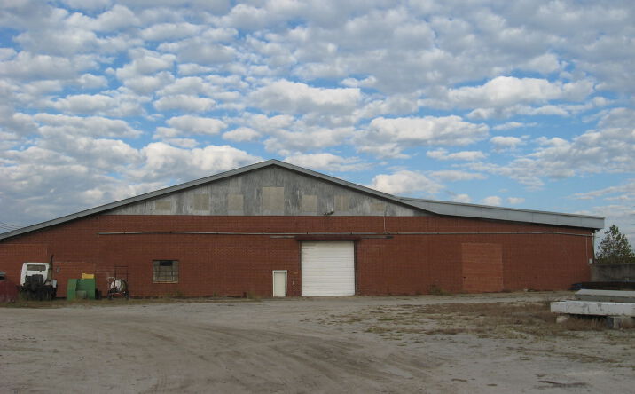 Pictures of Industrial property located at 1200 Castle Hayne Rd, Wilmington, NC 28401 for lease - image #1
