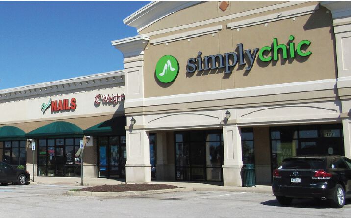 Pictures of Retail property located at 160 Plainfield Vlg Dr, Plainfield, IN 46168 for lease - image #1