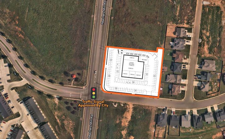 Pictures of Retail property located at 1001 Creek Wy, Clarksville, TN 37042 for lease - image #1