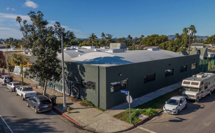 Pictures of Retail, Restaurant property located at 4301 W Jefferson Blvd, Los Angeles, CA 90016 for lease - image #1