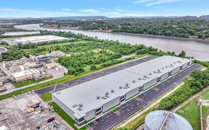 Pictures of Office, Industrial property located at 2685 Riverport Rd, Chattanooga, TN 37406 for lease - image #1