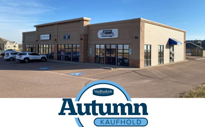 Pictures of Retail property located at 1515 W Holly Blvd, Brandon, SD 57005 for lease - image #1