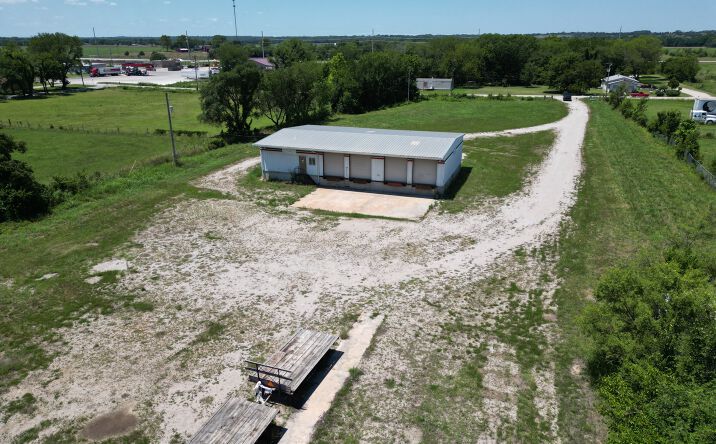 Pictures of Industrial property located at 301 N Maple St, Cherryvale, KS 67335 for lease - image #1