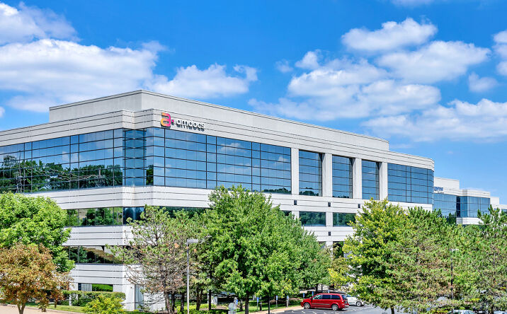 Pictures of Office property located at 1350, 1370, 1390 Timberlake, Chesterfield, MO 63017 for sales - image #1