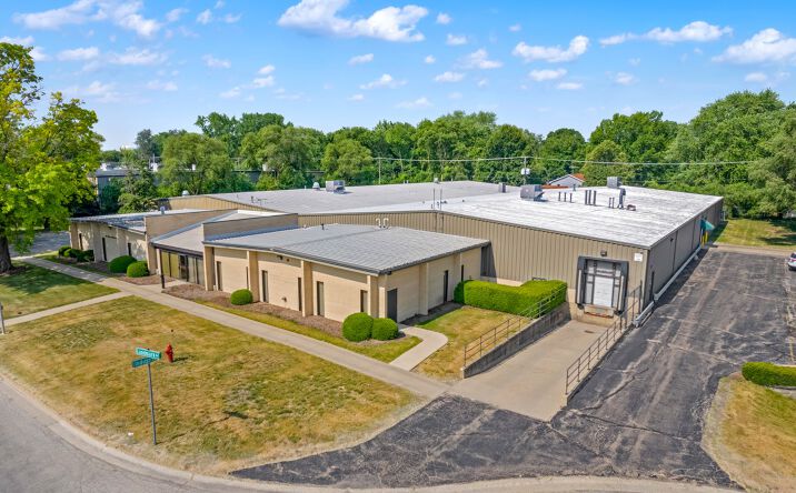 Pictures of Industrial property located at 1700 Landmark Rd, Aurora, IL 60506 for lease - image #1